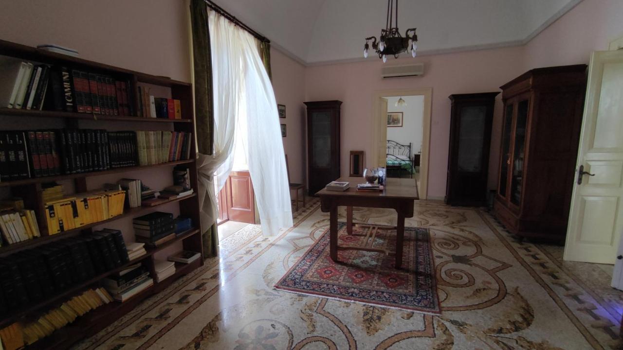 Bed and Breakfast Casa Resci - Dimora Del 1884 Tricase Exterior foto